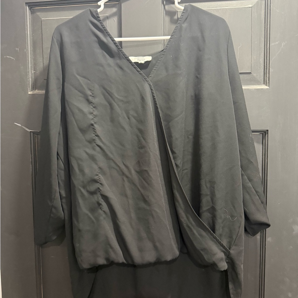 Beacon Black Apparel Top